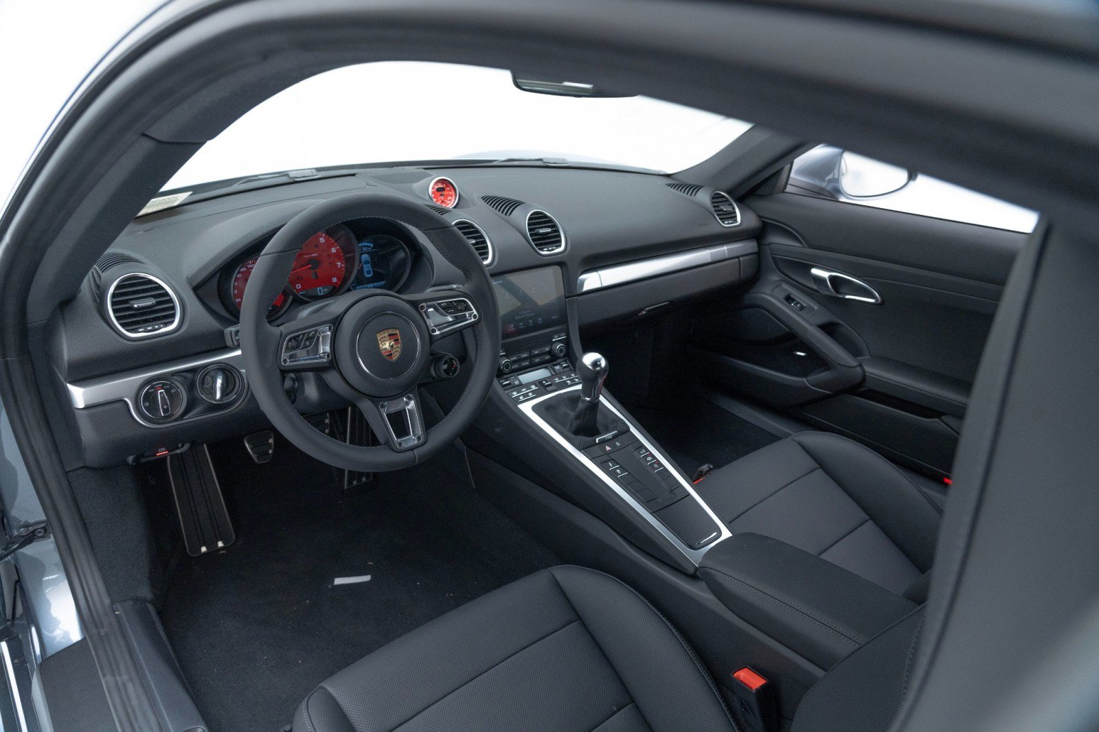 New 2025 Porsche 718 Cayman S image 4