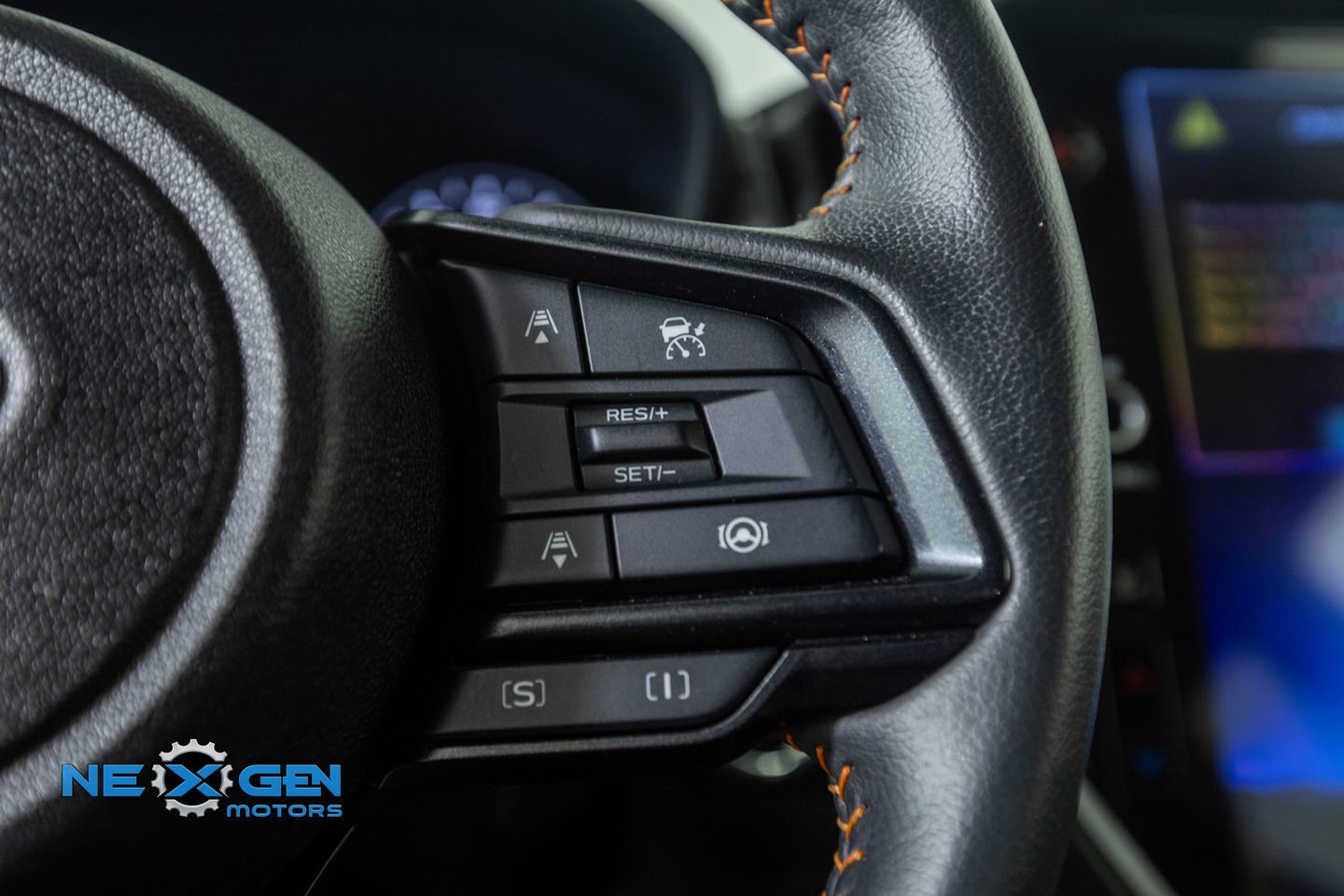 Used 2024 Subaru Crosstrek 2.5i Limited w/ Crosstrek Mirror Package image 15