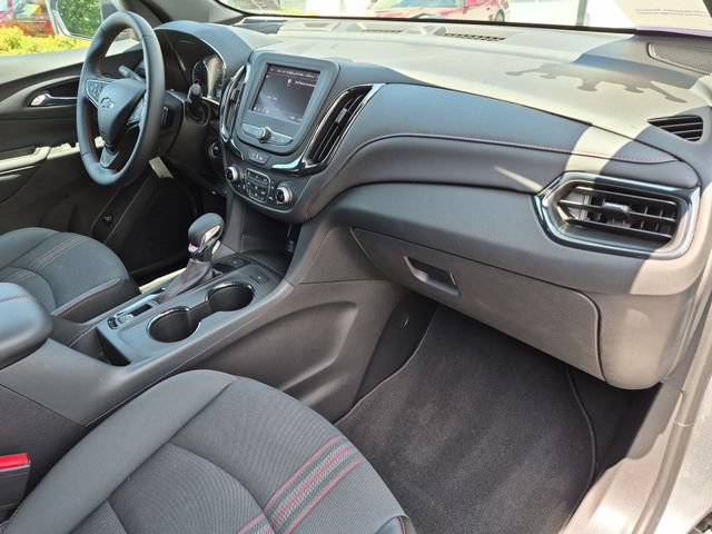 Used 2024 Chevrolet Equinox RS AWD/4WD image 32