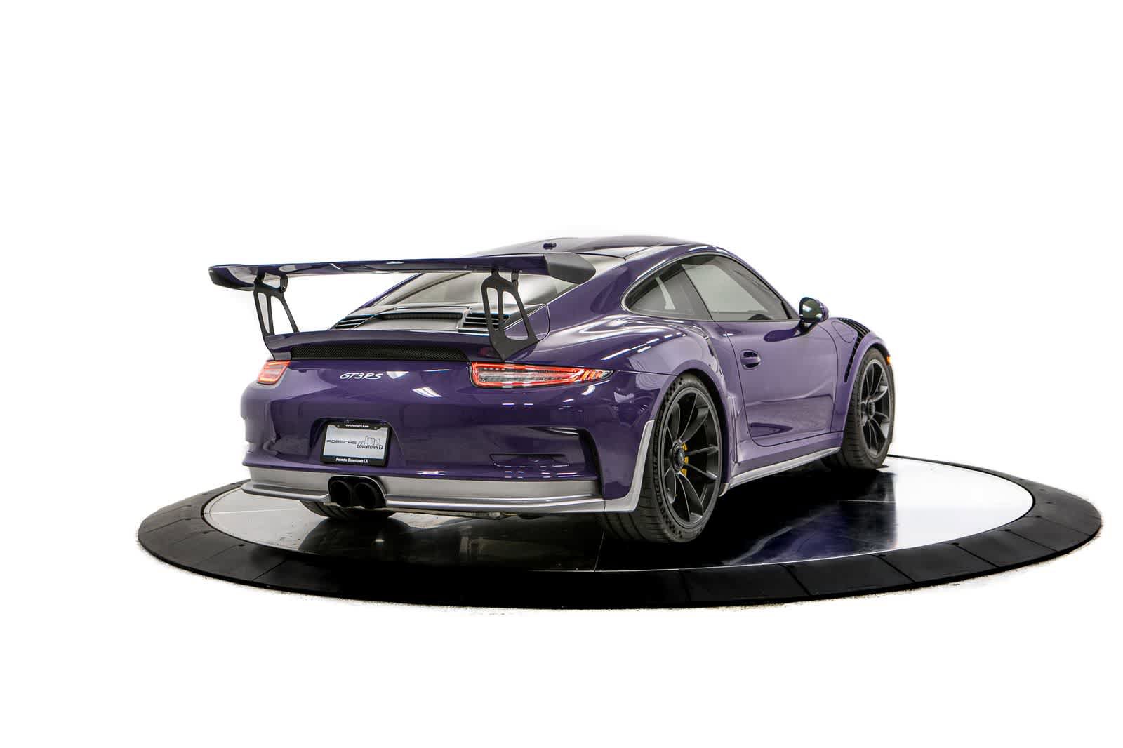 Certified 2016 Porsche 911 GT3 RS RWD image 7