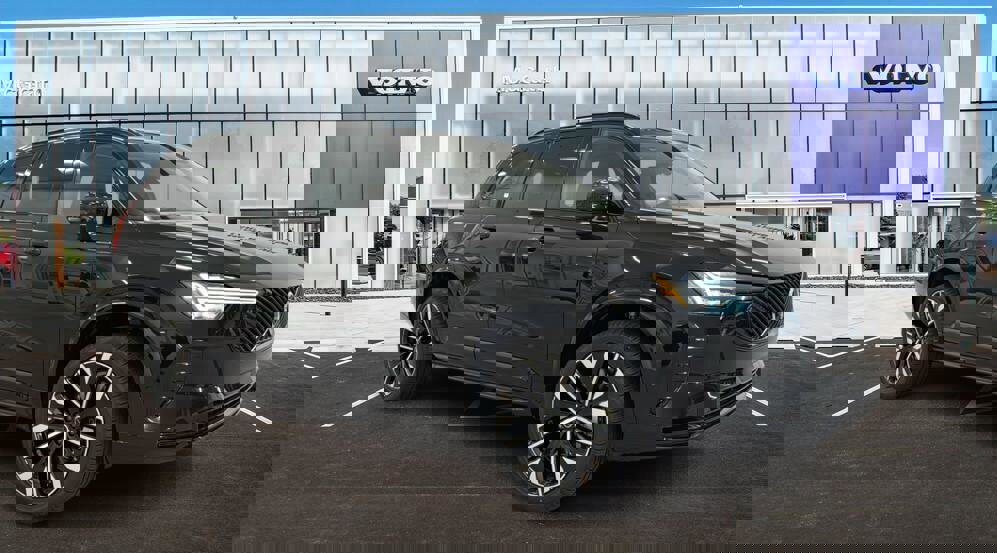 New 2026 Volvo XC90 B6 Ultra w/ Protection Package Premier image 1