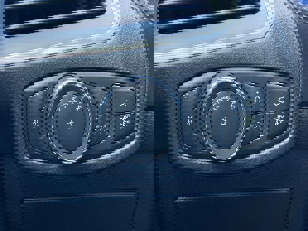 Certified 2022 Ford Edge ST image 43