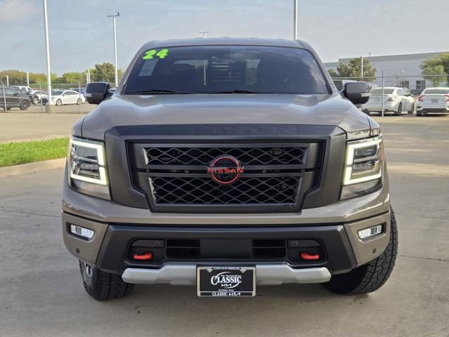 Used 2024 Nissan Titan PRO-4X w/ Pro-4x Convenience Package image 2