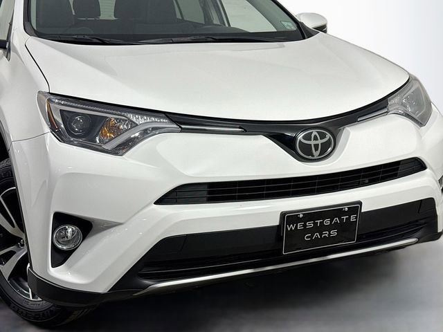 Used 2018 Toyota RAV4 XLE AWD/4WD image 42