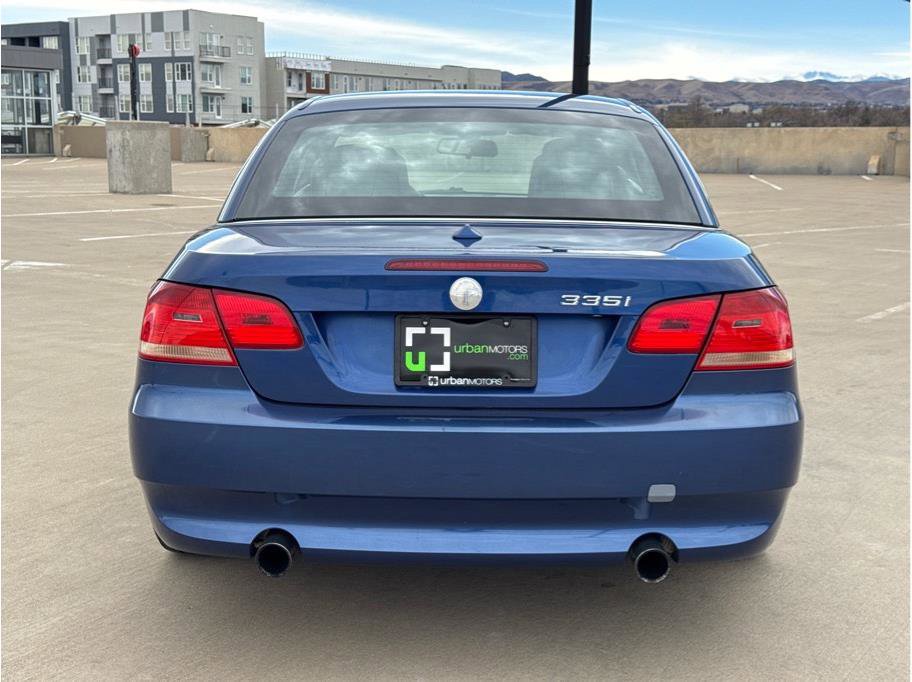 Used 2007 BMW 335i Convertible image 7