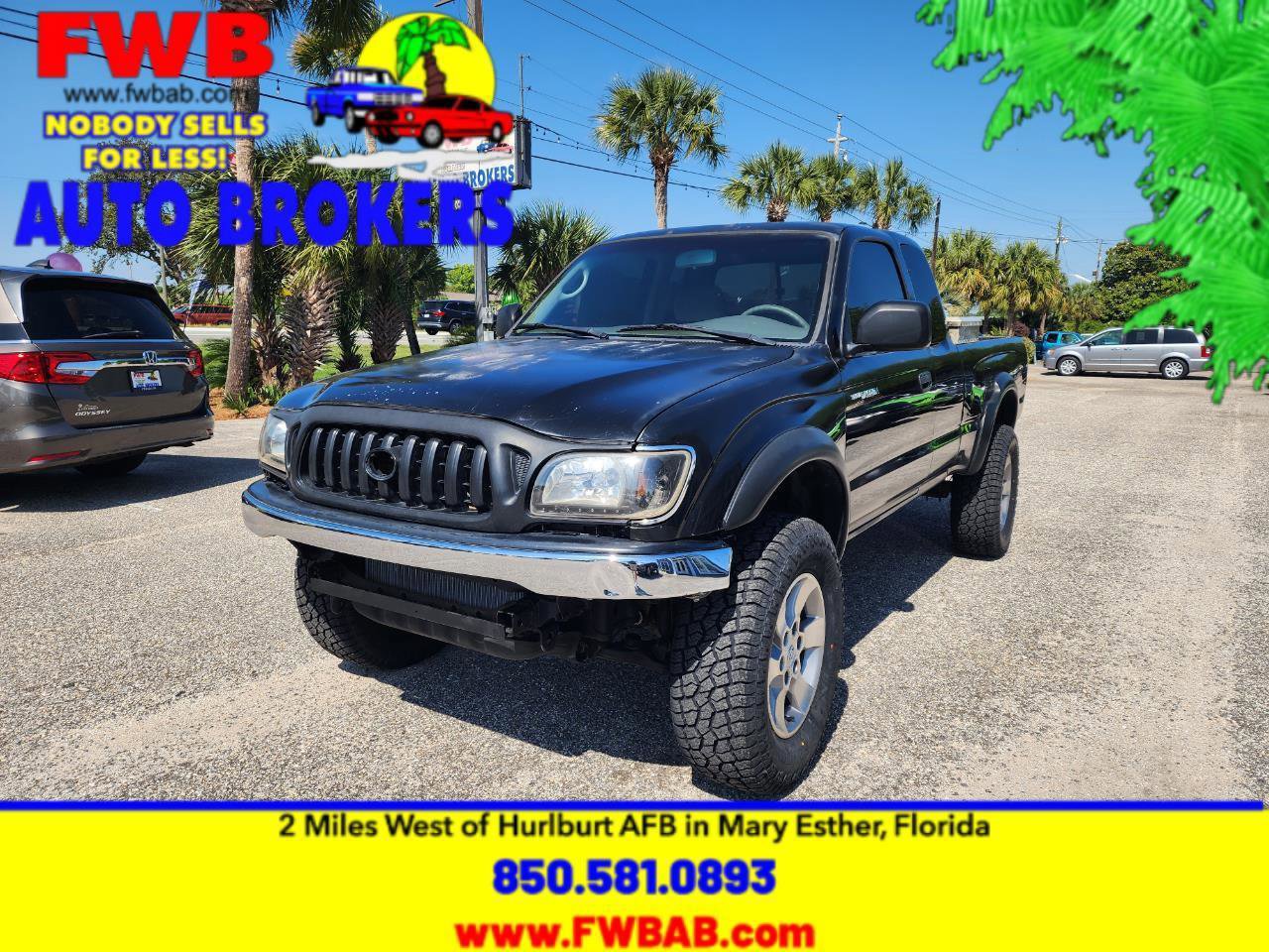 Used 2004 Toyota Tacoma PreRunner RWD image 1