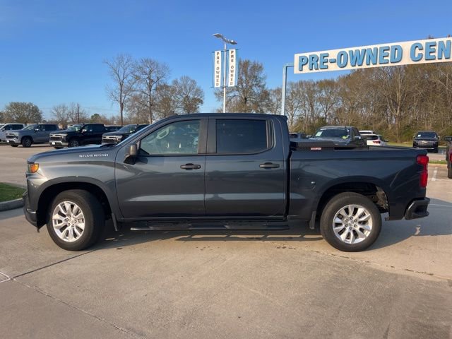 Used 2021 Chevrolet Silverado 1500 Custom w/ Safety Confidence Package image 3