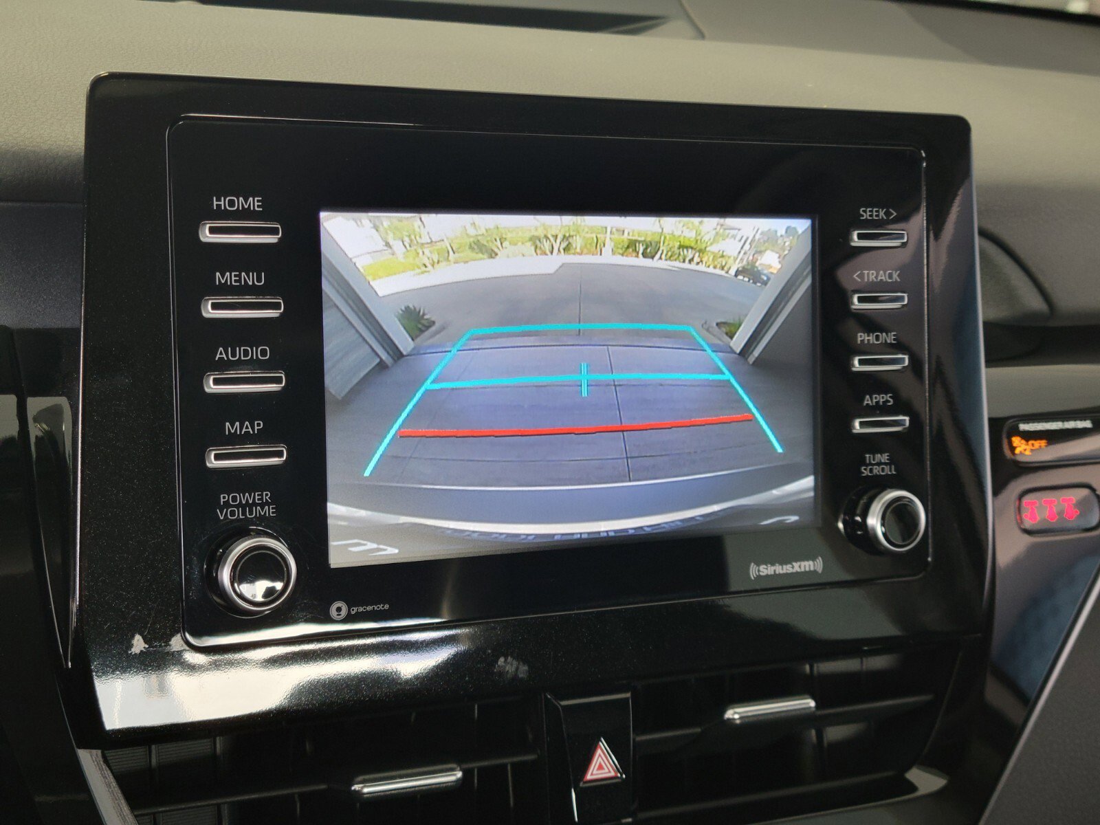 Used 2023 Toyota Camry SE FWD image 22