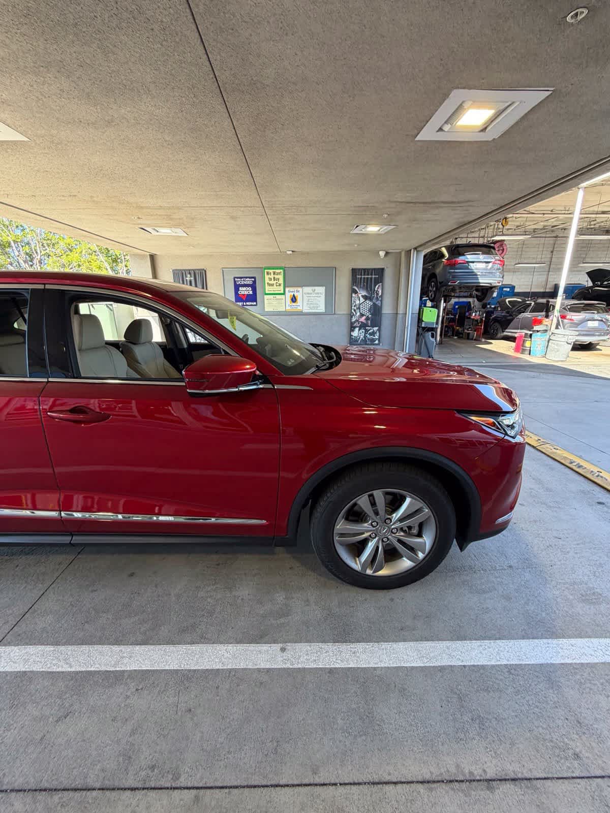 Used 2024 Acura MDX FWD image 4