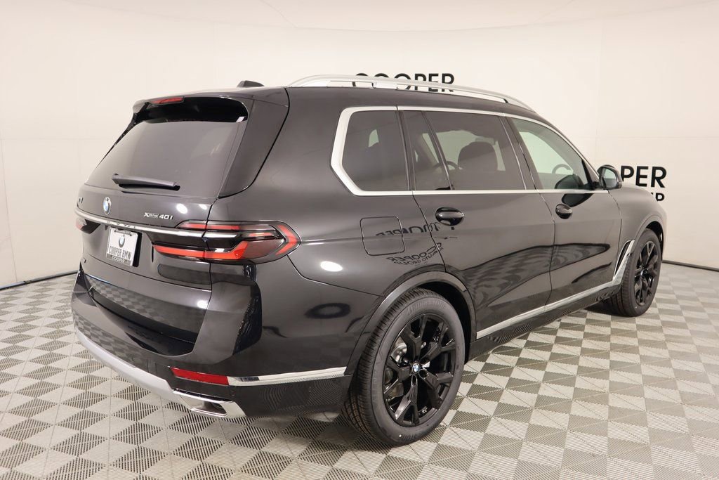 New 2025 BMW X7 xDrive40i w/ Parking Assistance Package image 23