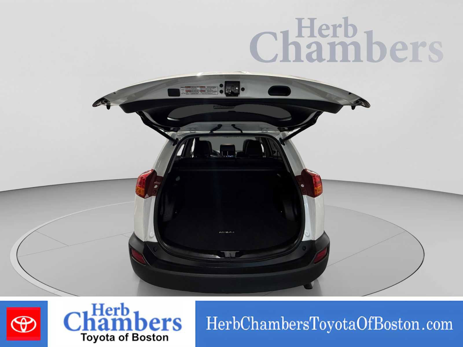 Used 2015 Toyota RAV4 Limited AWD/4WD image 12