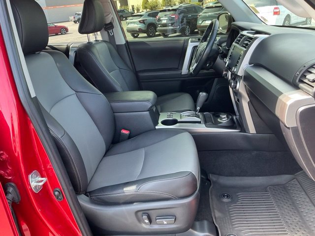 Used 2023 Toyota 4Runner SR5 Premium w/ Moonroof Package AWD/4WD image 27