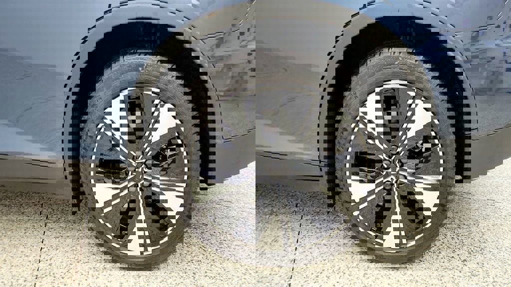 Used 2024 Polestar Polestar 2 image 9