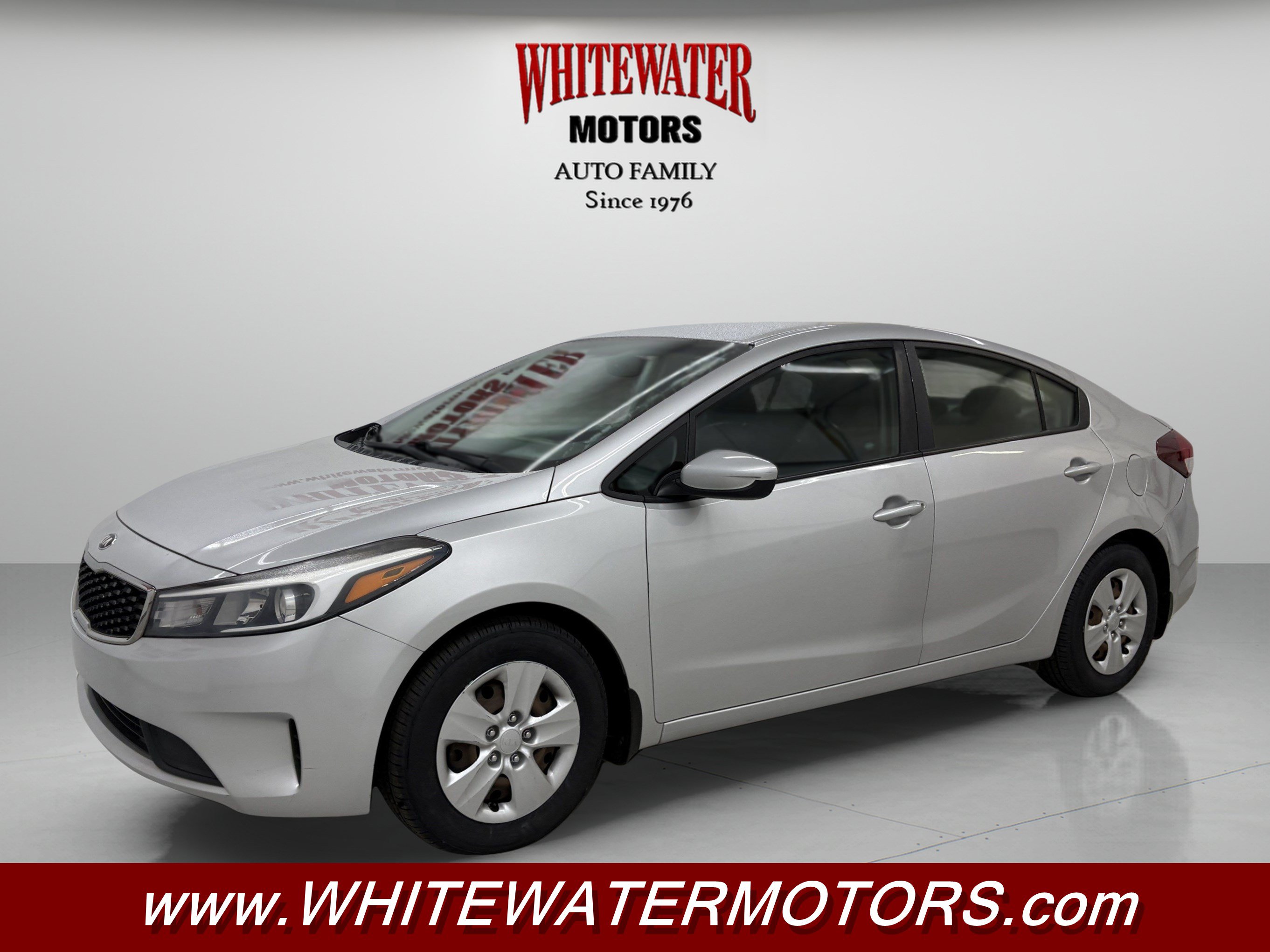 Used 2017 Kia Forte LX FWD image 1