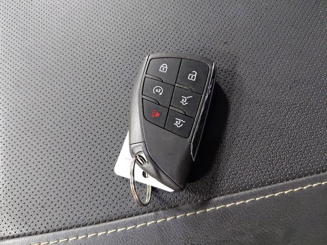 Used 2025 Chevrolet Suburban Premier AWD/4WD image 31