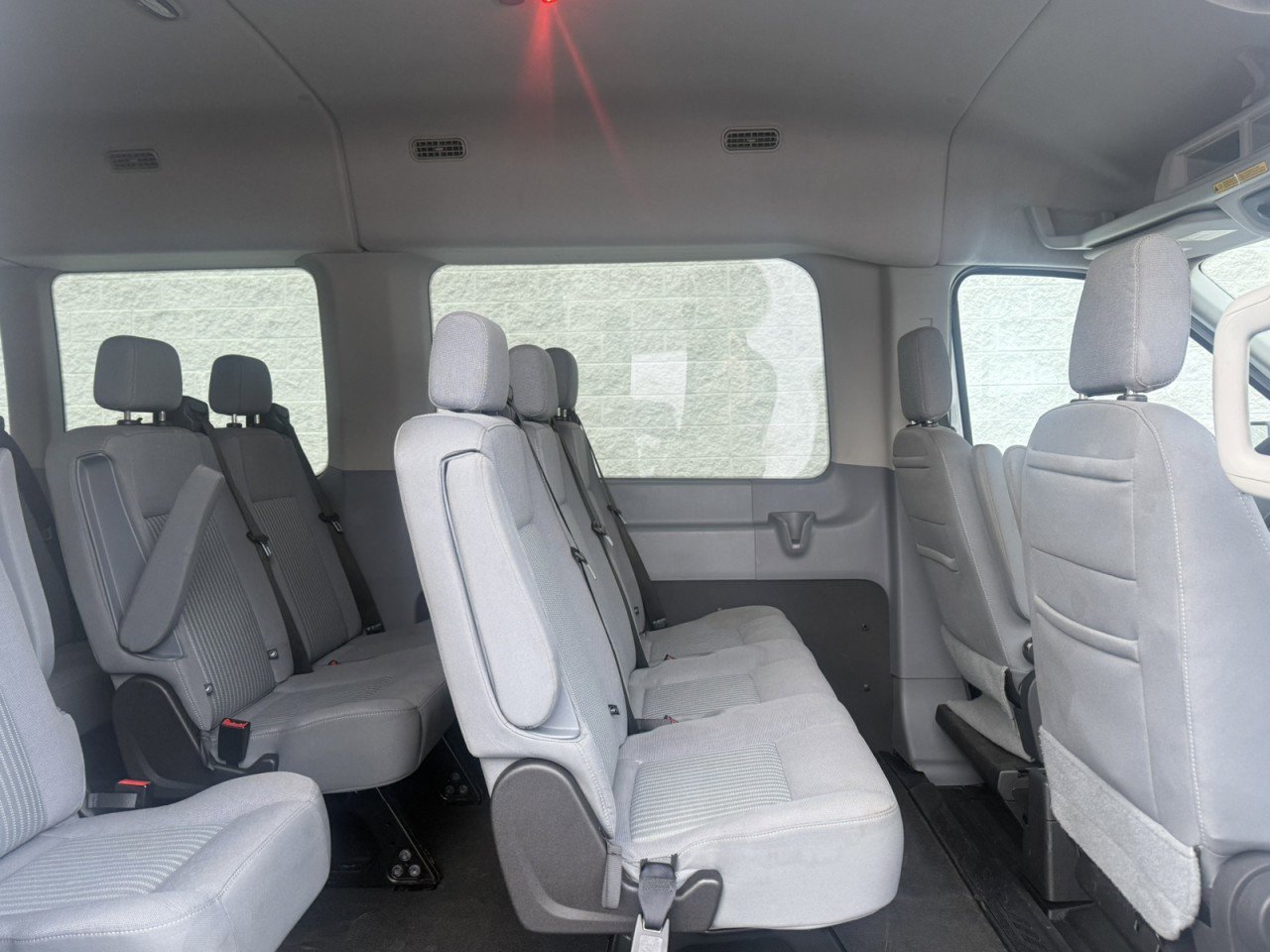 Used 2017 Ford Transit 350 XLT image 10