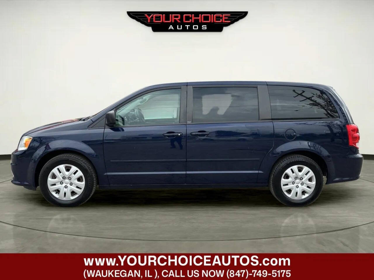 Used 2014 Dodge Grand Caravan SE w/ Quick Order Package 29E SE FWD image 2