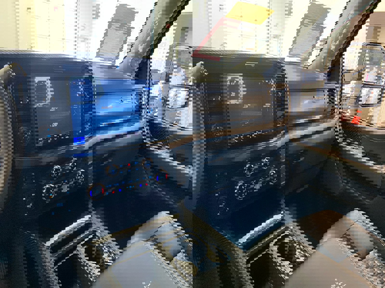 New 2026 Ford F250 Lariat w/ Black Appearance Package image 16