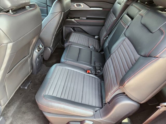 New 2025 Ford Explorer ST-Line w/ Premium Package image 24