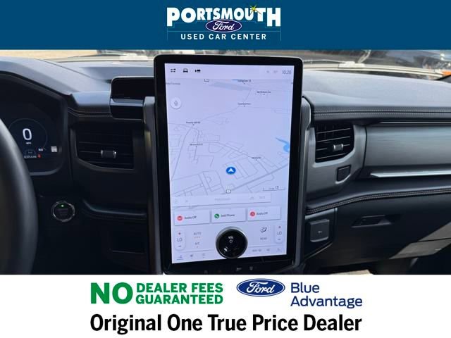 Certified 2024 Ford Expedition Platinum image 11