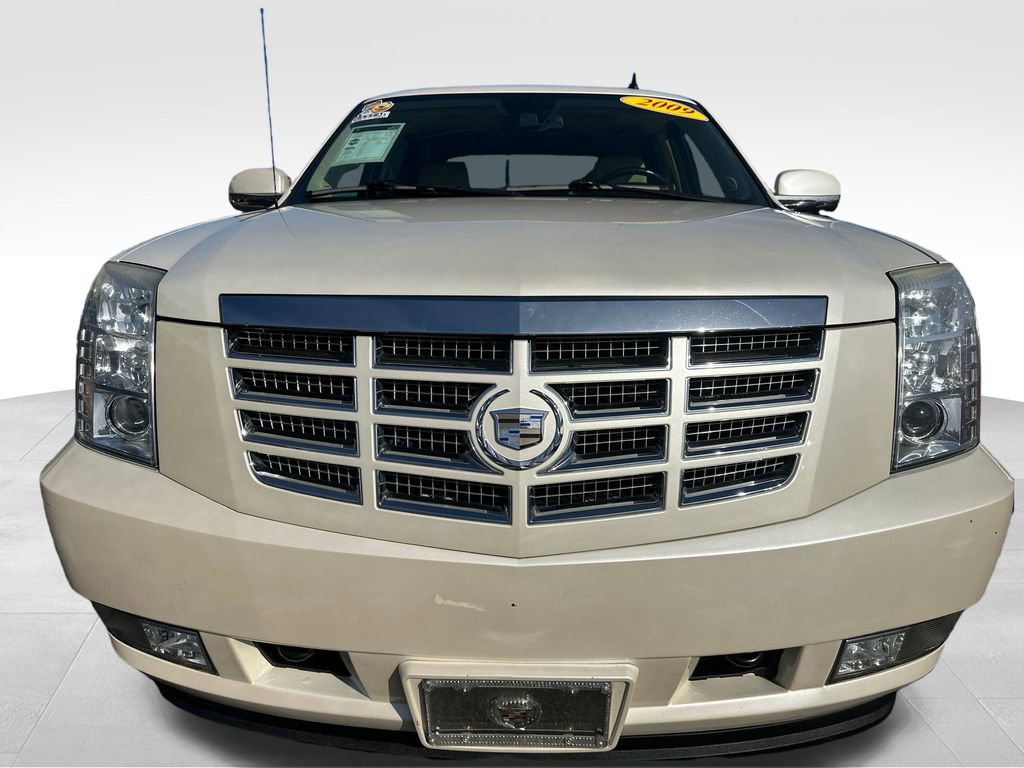 Used 2008 Cadillac Escalade EXT image 9