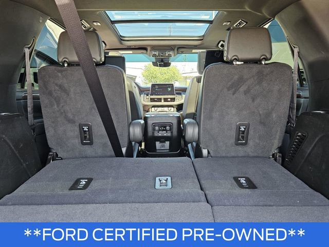 Used 2024 Chevrolet Tahoe High Country w/ Advanced Technology Package image 12