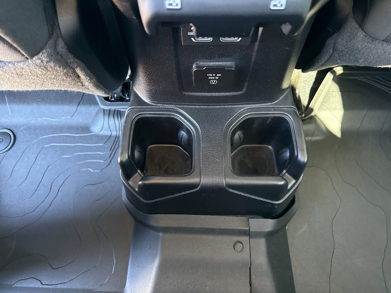 Used 2021 Jeep Gladiator Overland w/ Cold Weather Group AWD/4WD image 27
