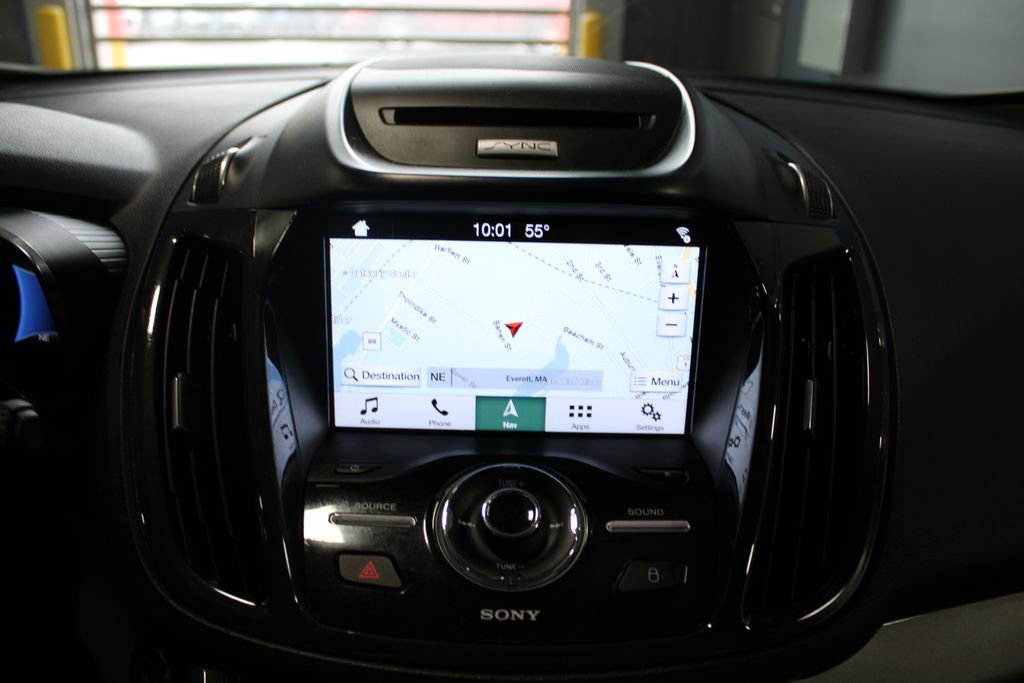 Used 2016 Ford C-MAX Energi SEL w/ Equipment Group 302A FWD image 27