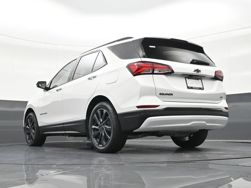 Used 2024 Chevrolet Equinox RS FWD image 25