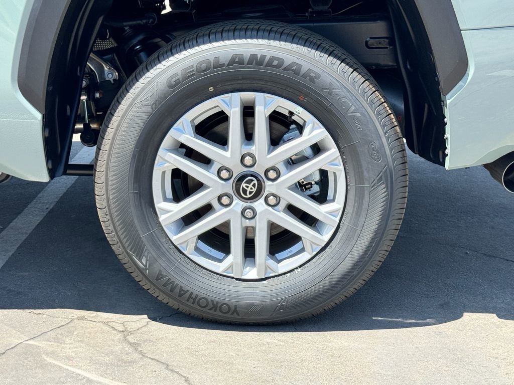 Used 2025 Toyota Tundra SR5 w/ SR5 Convenience Package image 12