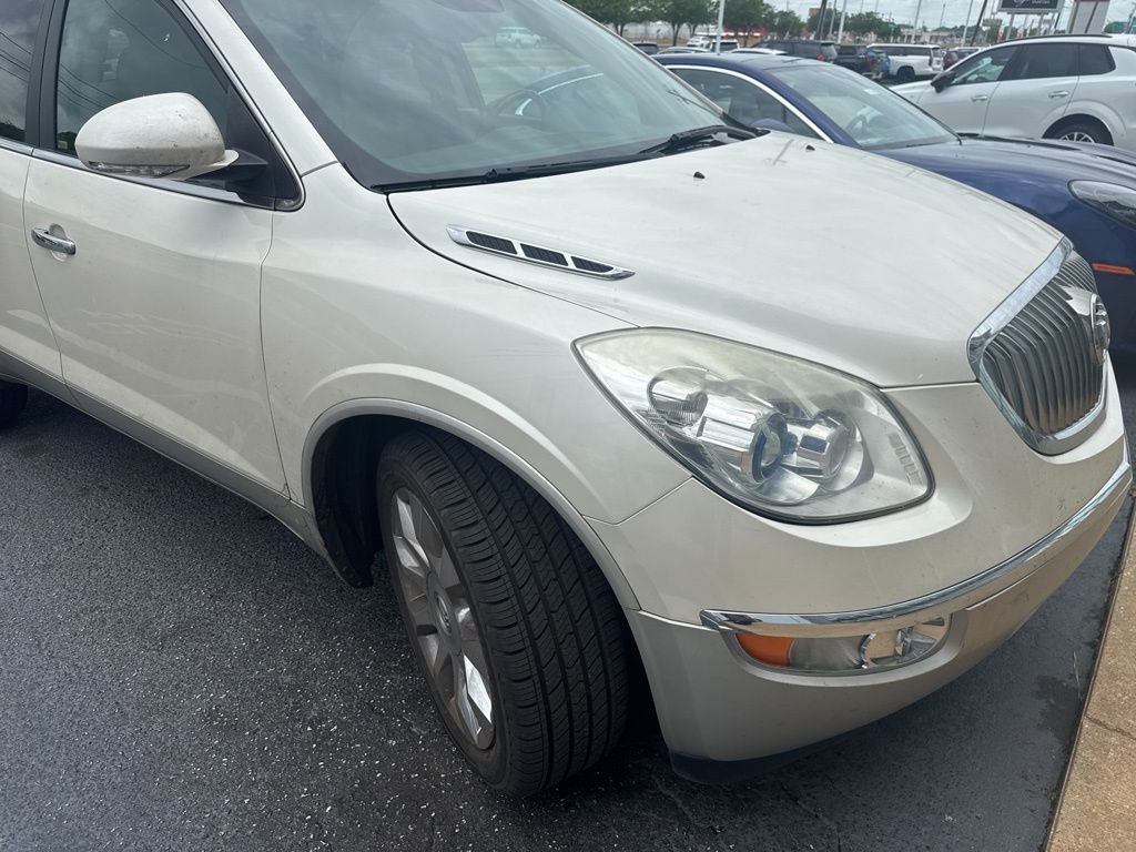 Used 2011 Buick Enclave CXL w/ Trailering Provision Package FWD image 4