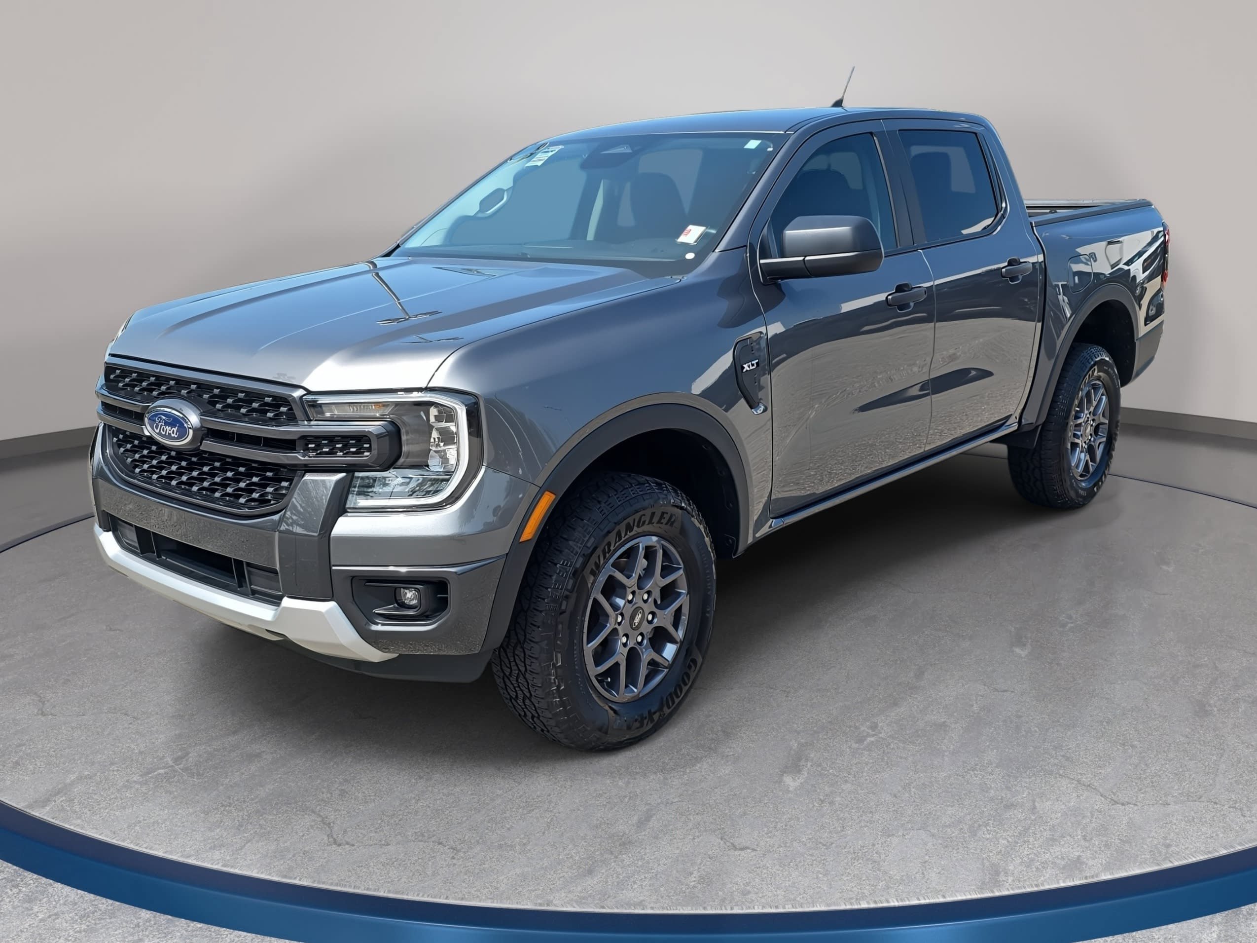Used 2025 Ford Ranger XLT