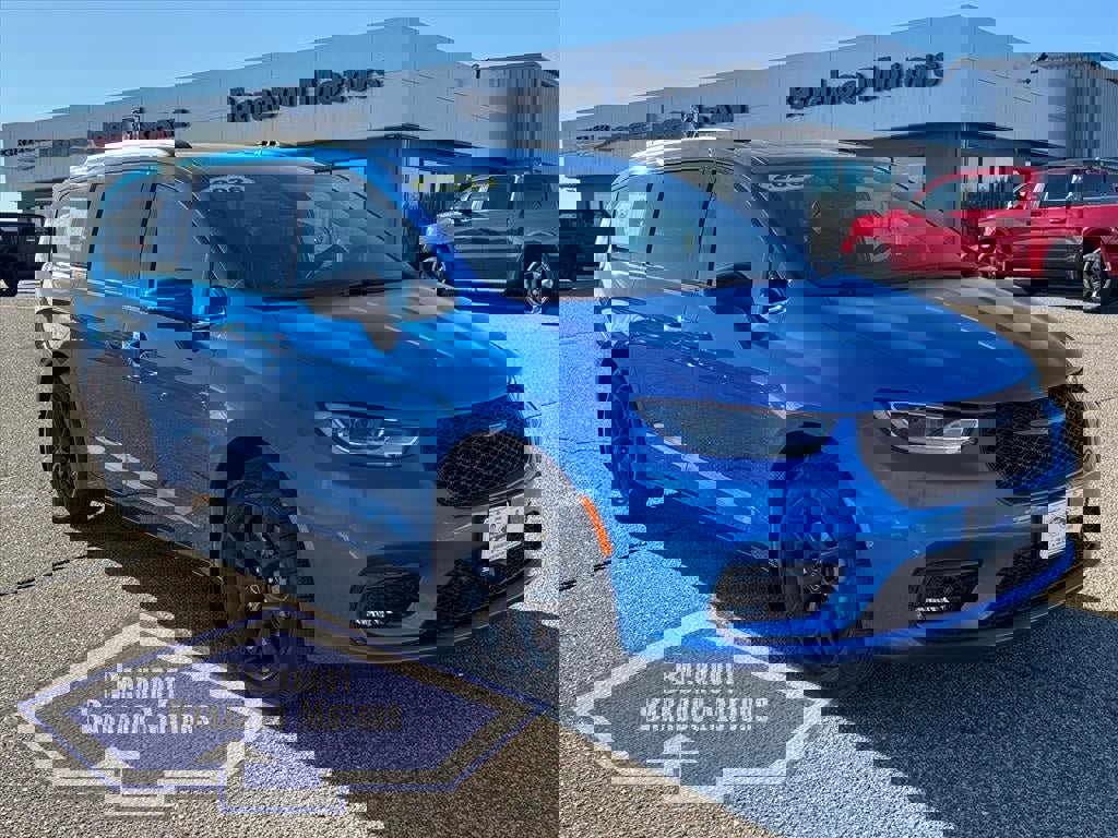 New 2026 Chrysler Pacifica Limited w/ S Appearance Package image 1