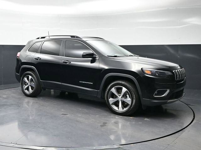 Used 2022 Jeep Cherokee Limited image 3
