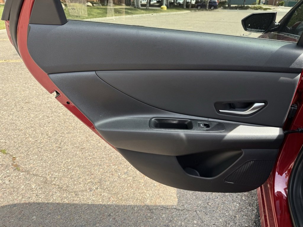 New 2025 Hyundai Elantra SEL w/ Cargo Package image 16