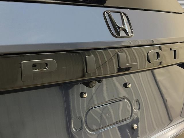 New 2026 Honda Pilot Touring image 8