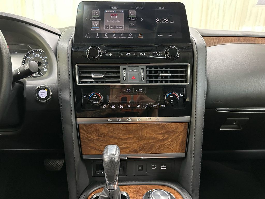 Used 2024 Nissan Armada SL image 34