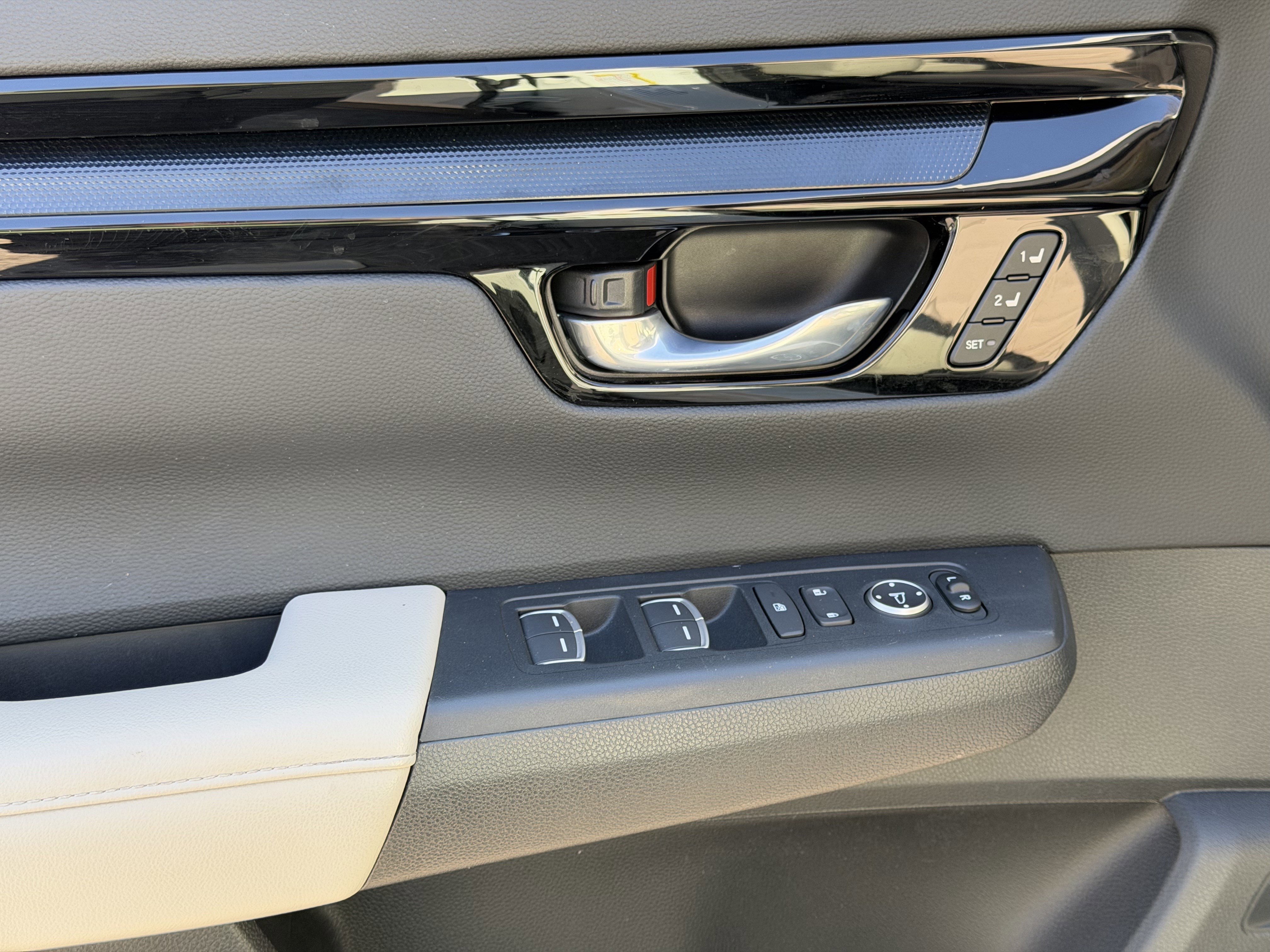 Certified 2023 Honda CR-V EX-L image 11