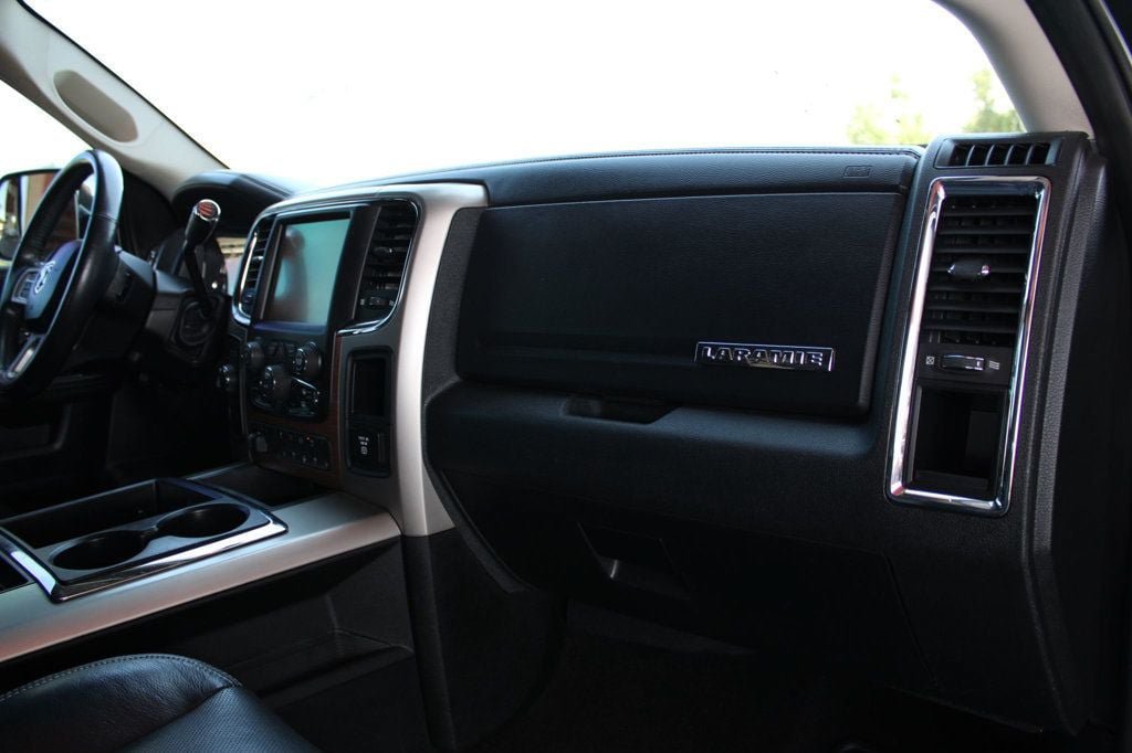 Used 2014 RAM 2500 Laramie w/ Convenience Group AWD/4WD image 16