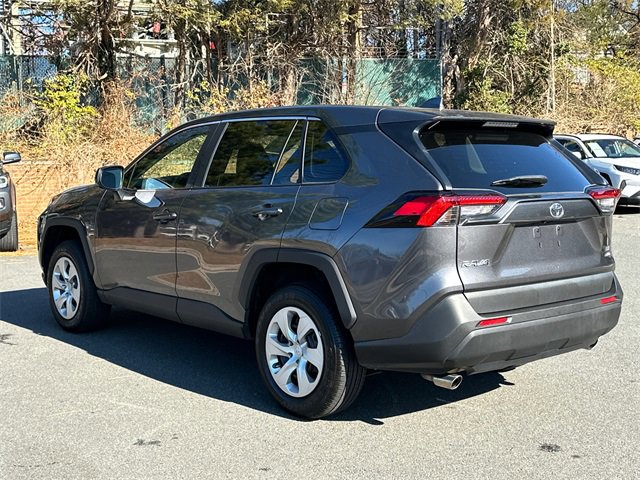 Certified 2022 Toyota RAV4 LE w/ Carpet Mat Package (TMS) image 3