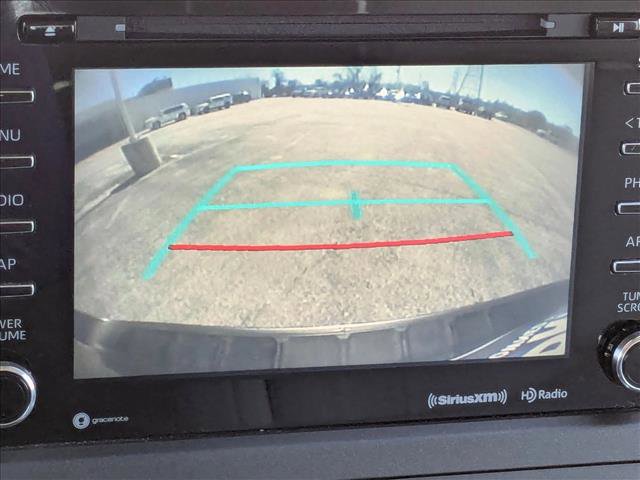 Used 2020 Toyota Sienna XLE w/ XLE Navigation Package image 16