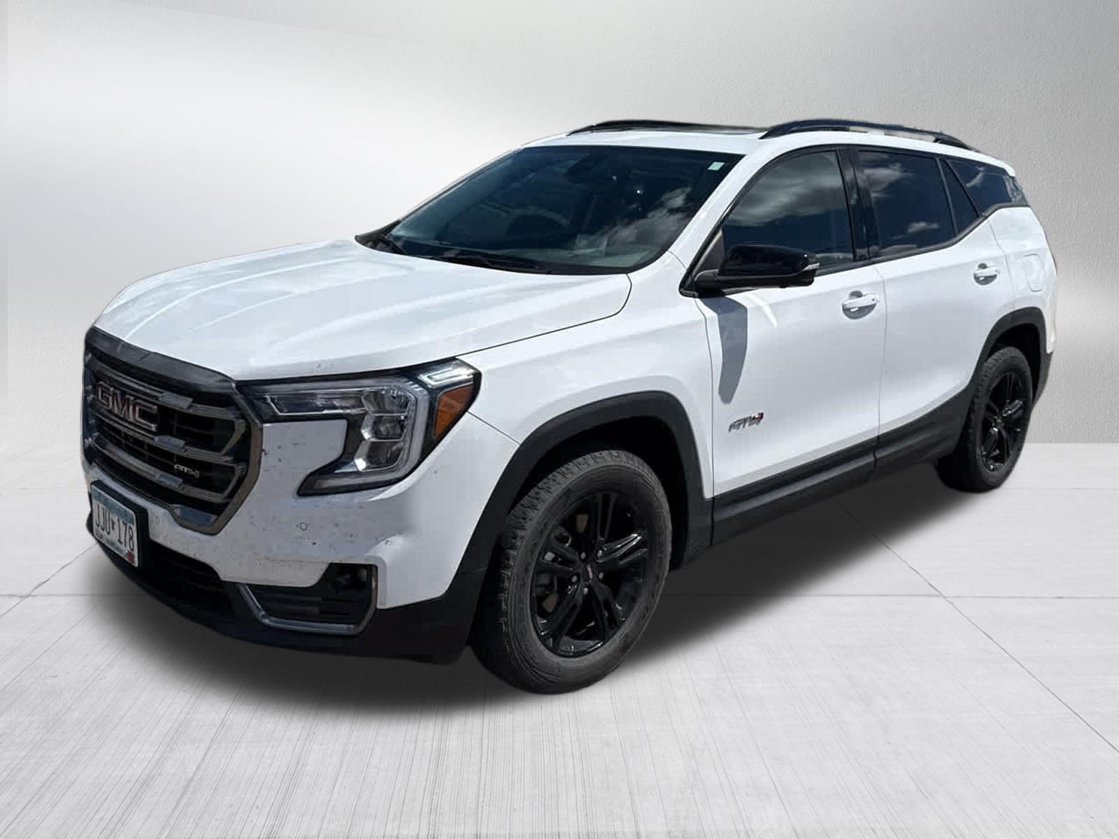 Used 2022 GMC Terrain AT4 w/ Infotainment Package II AWD/4WD image 3