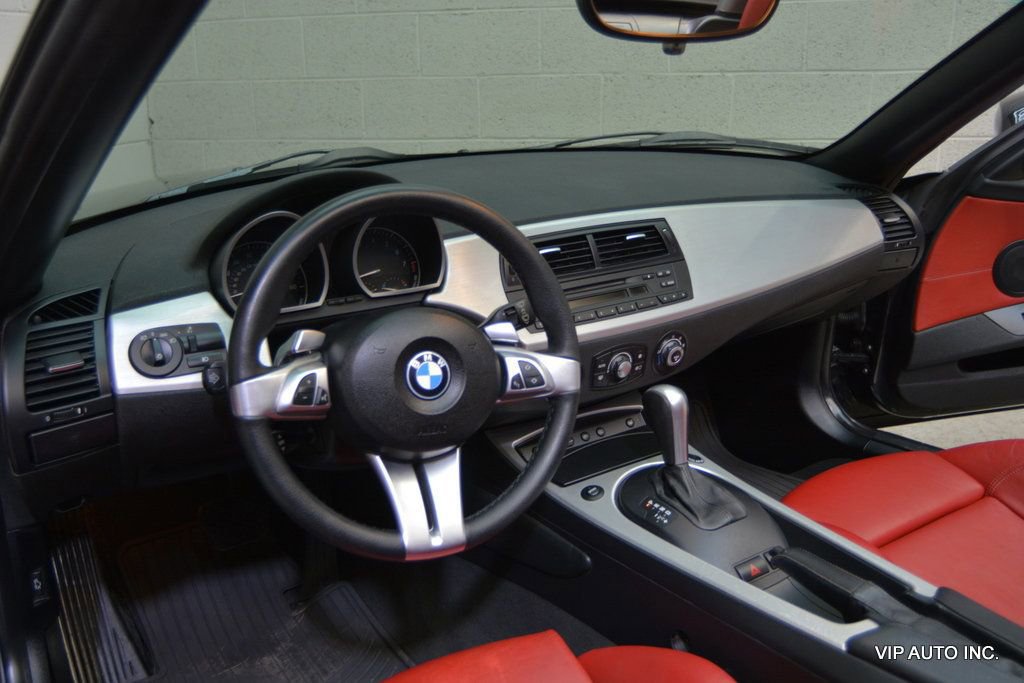 Used 2008 BMW Z4 3.0i image 15