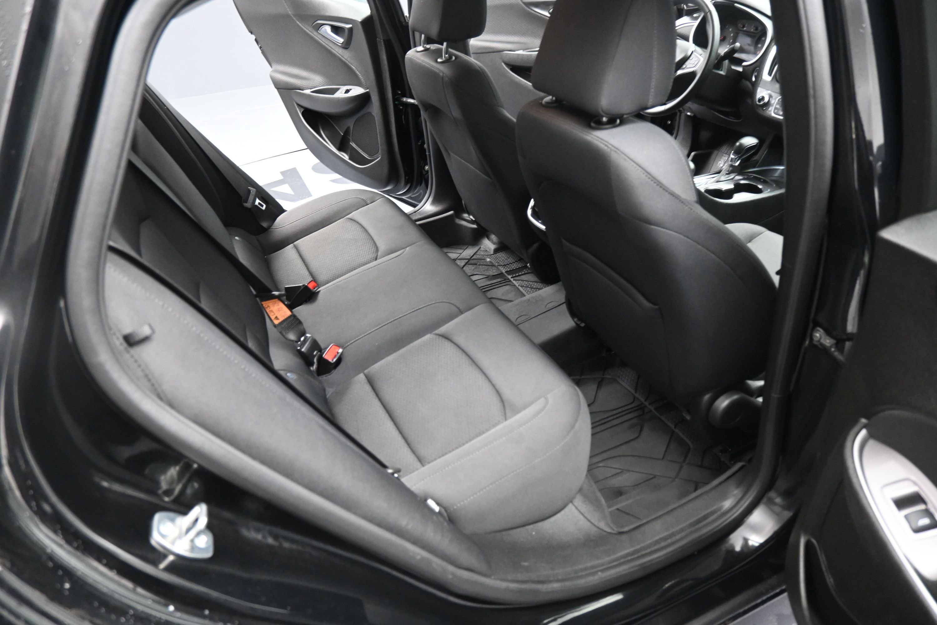 Used 2024 Chevrolet Malibu LT w/ Midnight Edition FWD image 19
