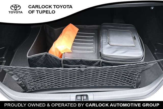 New 2026 Toyota Camry Hybrid FWD image 14