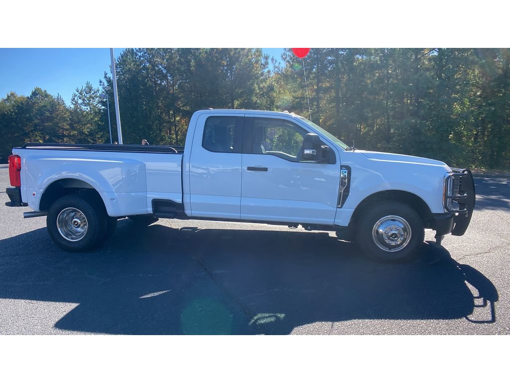 Used 2023 Ford F350 XL image 26