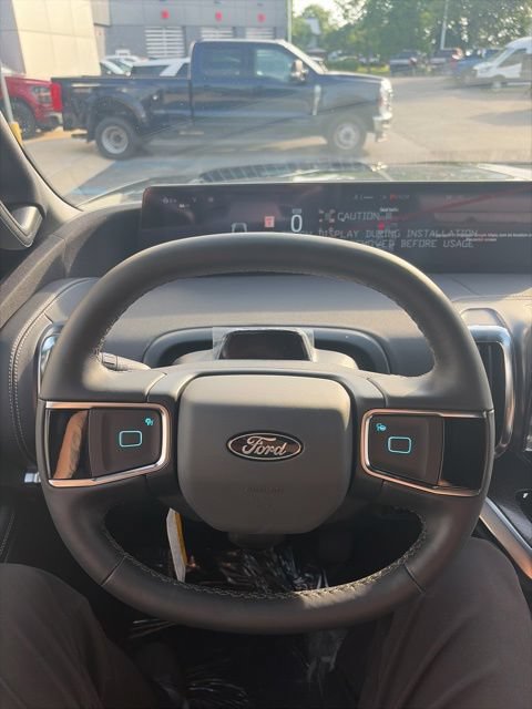 New 2026 Ford Expedition Platinum w/ Stealth Performance Package AWD/4WD image 33