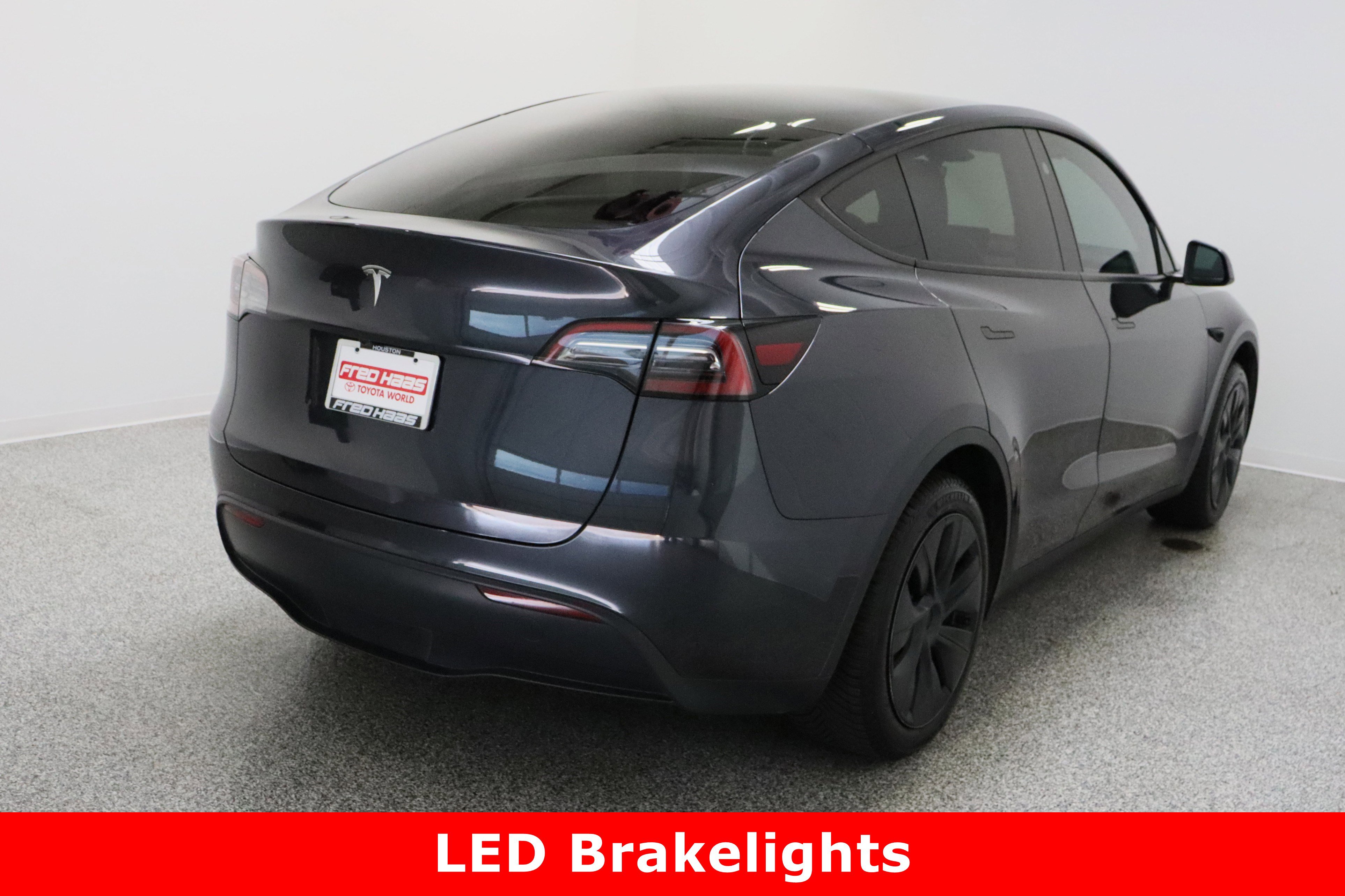 Used 2024 Tesla Model Y Long Range image 7