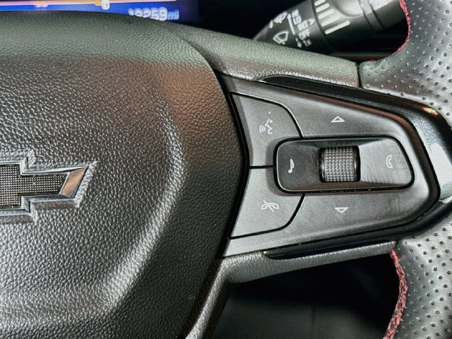 Used 2025 Chevrolet TrailBlazer RS w/ Convenience Package FWD image 12