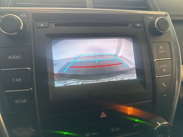 Used 2017 Toyota Camry LE FWD image 16